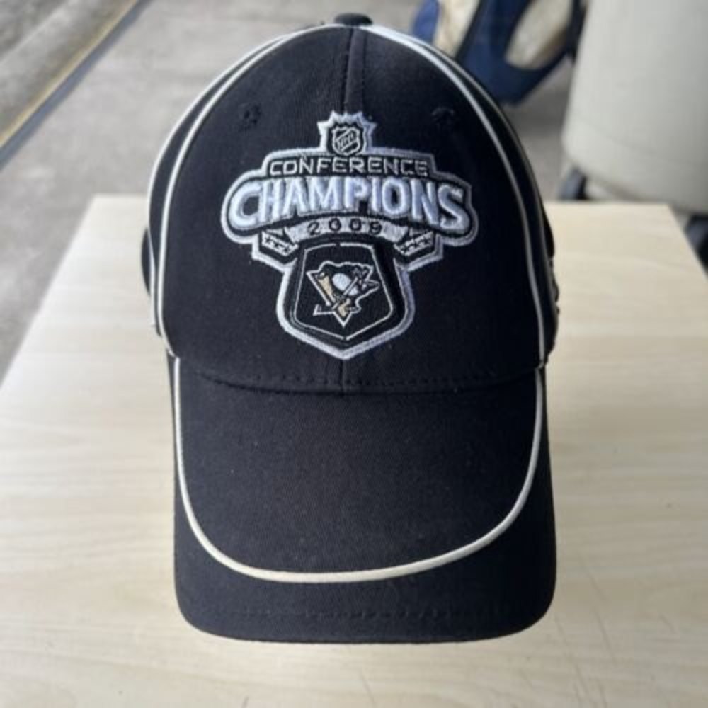 Pittsburgh Penguins NHL 2009 New Era EASTERN CONFERENCE CHAMPIONS Fitted Hat M/L